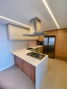 Apartamento com 3 Quartos à venda, 104m² no Centro, Florianópolis