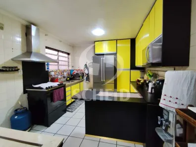 Casa com 3 Quartos à venda, 172m² no Cidade Domitila, São Paulo