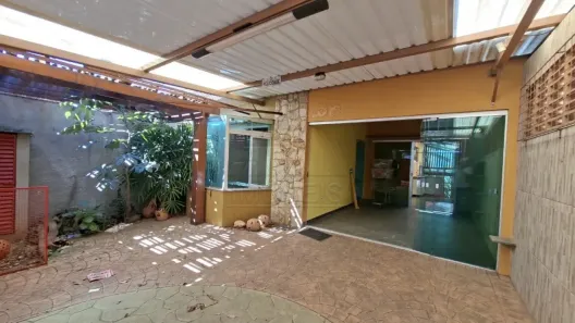 Casa com 2 Quartos à venda, 220m² no Parque Novo Mundo, Americana