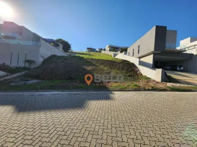 Lote/Terreno à venda, 700m² no Condomínio Residencial Colinas do Paratehy, São José dos Campos