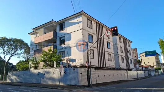 Apartamento com 3 Quartos para alugar, 110m² no Fátima, Fortaleza