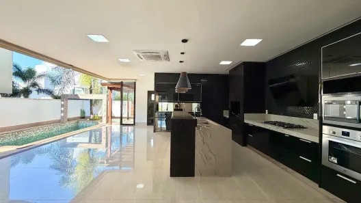 Casa de Condomínio com 4 Quartos à venda, 395m² no Jardins Verona, Goiânia
