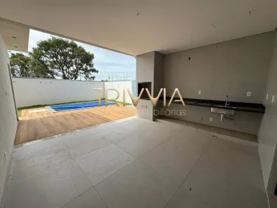 Casa de Condomínio com 3 Quartos à venda, 224m² no Laranjeiras, Uberlândia