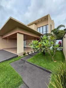 Casa de Condomínio com 3 Quartos à venda, 212m² no Parqville Quaresmeira, Trindade