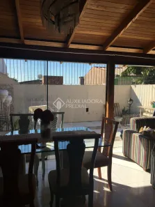 Casa de Condomínio com 3 Quartos à venda, 162m² no Jardim Sabará, Porto Alegre
