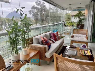 Apartamento com 4 Quartos à venda, 212m² no Lagoa, Rio de Janeiro