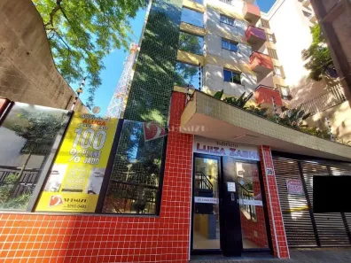Apartamento com 1 Quarto para alugar, 25m² no Zona 07, Maringá