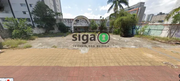 Galpão/Depósito/Armazém para alugar, 600m² no Santo Amaro, São Paulo