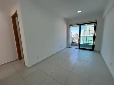 Apartamento com 2 Quartos para alugar, 52m² no Torre, Recife