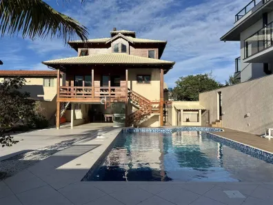 Casa com 3 Quartos à venda, 264m² no Campeche, Florianópolis