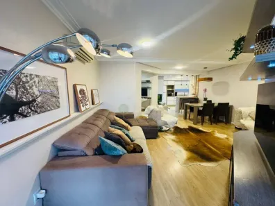 Apartamento com 3 Quartos à venda, 109m² no Centro, Florianópolis