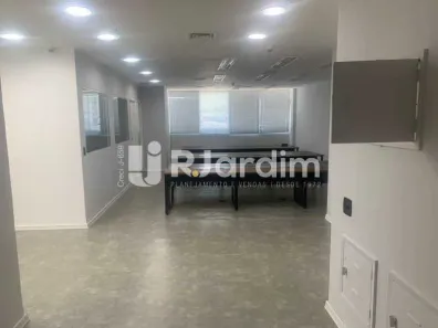 Sala Comercial para alugar, 120m² no Botafogo, Rio de Janeiro