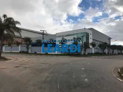 Galpão/Depósito/Armazém para alugar, 5000m² no Cidade Aracilia, Guarulhos