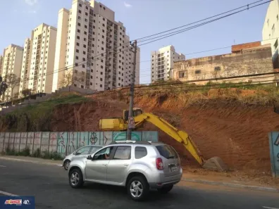 Lote/Terreno à venda, 7000m² no Jardim Flor da Montanha, Guarulhos