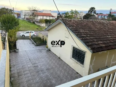 Casa com 4 Quartos à venda, 181m² no Uberaba, Curitiba