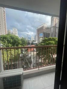 Apartamento com 1 Quarto para alugar, 25m² no Jardim das Acácias, São Paulo