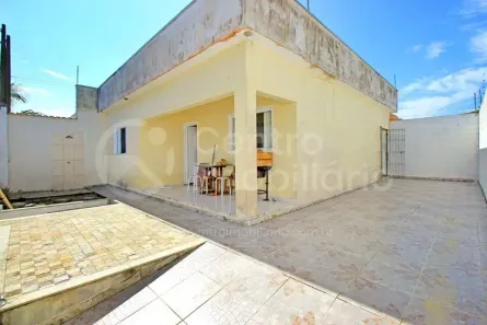 Casa com 2 Quartos à venda, 70m² no Balneario São João Batista, Peruíbe