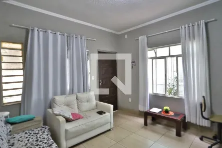Casa com 3 Quartos à venda, 250m² no Vila Libanesa, São Paulo