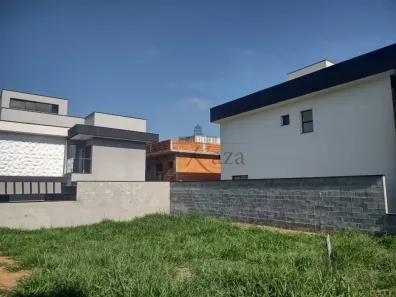 Lote/Terreno à venda, 250m² no Loteamento Floresta, São José dos Campos