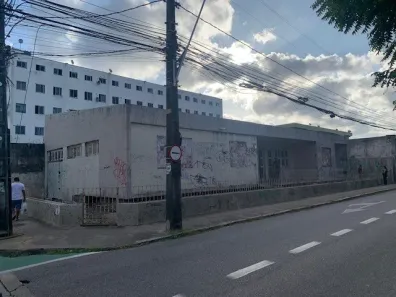 Casa com 3 Quartos para alugar, 525m² no Centro, Fortaleza