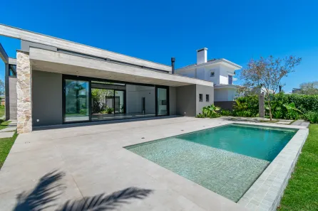 Casa de Condomínio com 4 Quartos à venda, 389m² no Belém Novo, Porto Alegre