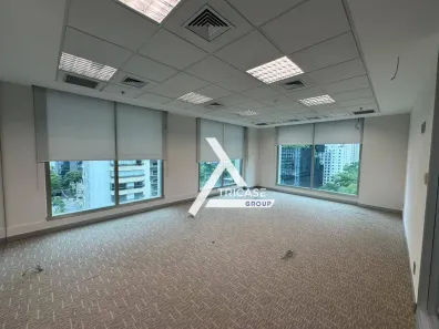 Sala Comercial para alugar, 226m² no Itaim Bibi, São Paulo