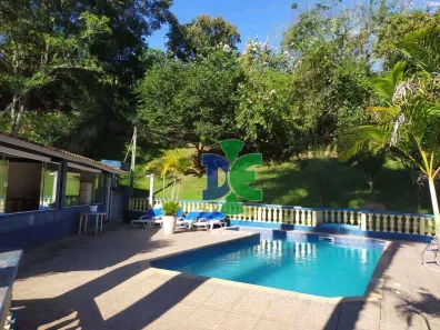 Fazenda/Sítio com 3 Quartos à venda, 250m² no Jardim São Gabriel, Jacareí