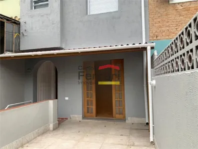 Sobrado com 3 Quartos para alugar, 110m² no Vila Pompéia, São Paulo