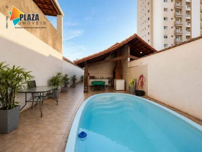 Casa com 3 Quartos à venda, 212m² no Canto do Forte, Praia Grande