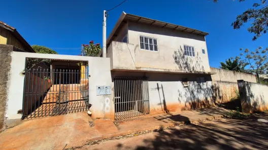 Casa com 3 Quartos à venda, 120m² no , Califórnia