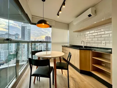 Apartamento com 1 Quarto para alugar, 50m² no Jardim das Acácias, São Paulo