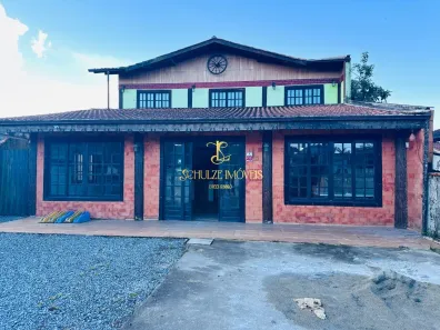 Sobrado com 3 Quartos à venda, 274m² no Morro do Meio, Joinville