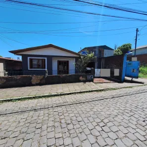 Casa com 2 Quartos à venda, 128m² no Nossa Senhora de Fátima, Caxias do Sul