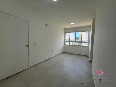 Apartamento com 2 Quartos para venda ou aluguel, 52m² no Jardim do Sol, Leme