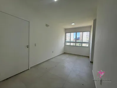 Apartamento com 2 Quartos à venda, 52m² no Jardim do Sol, Leme