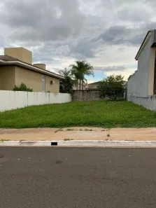 Lote/Terreno à venda, 360m² no Residencial Tivoli II, Bauru