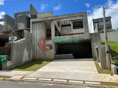 Sobrado com 3 Quartos à venda, 310m² no Mogi Moderno, Mogi das Cruzes