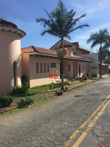 Casa com 5 Quartos à venda, 480m² no Vila Oliveira, Mogi das Cruzes