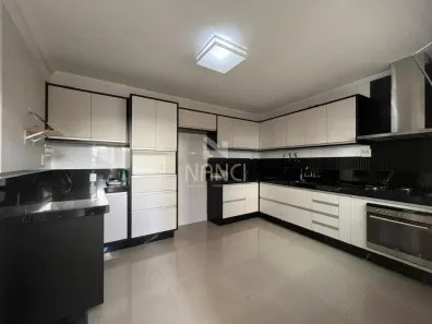 Casa com 4 Quartos à venda, 162m² no Vila Santa Terezinha, Rio Claro