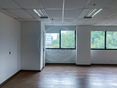 Sala Comercial para venda ou aluguel, 242m² no Santo Amaro, São Paulo
