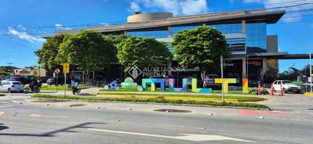 Sala Comercial para alugar, 66m² no Rio Tavares, Florianópolis