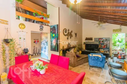 Casa com 3 Quartos à venda, 250m² no Ipanema, Porto Alegre