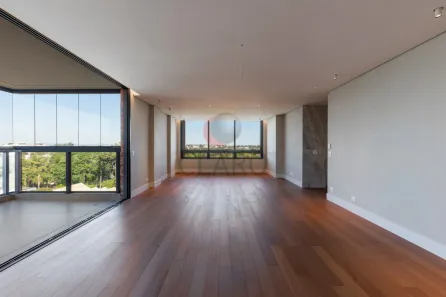 Apartamento com 3 Quartos à venda, 223m² no Cabral, Curitiba