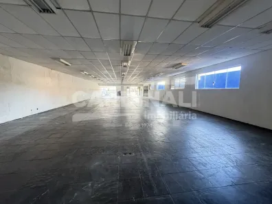 Galpão/Depósito/Armazém à venda, 564m² no Vila Costa do Sol, São Carlos