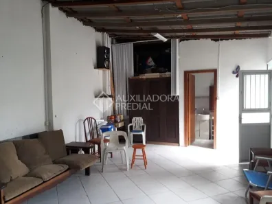 Casa com 3 Quartos à venda, 260m² no Azenha, Porto Alegre