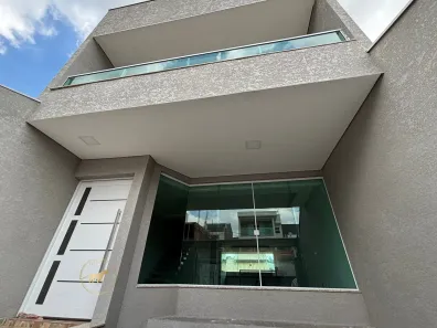 Sobrado com 3 Quartos à venda, 150m² no Laranjeiras, Caieiras