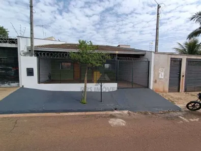 Casa com 3 Quartos à venda, 77m² no Heimtal, Londrina