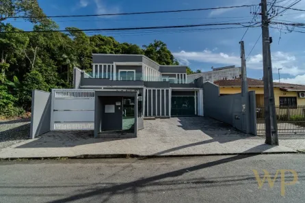 Casa com 4 Quartos à venda, 314m² no Jardim Sofia, Joinville