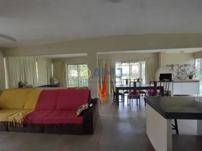 Fazenda/Sítio com 4 Quartos à venda, 250m² no , Hidrolândia