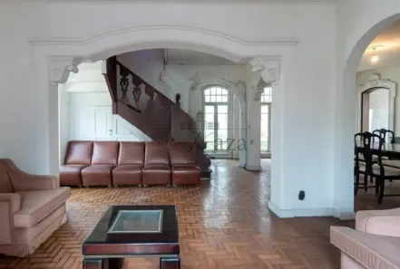 Casa com 3 Quartos à venda, 400m² no Jardim Europa, São Paulo
